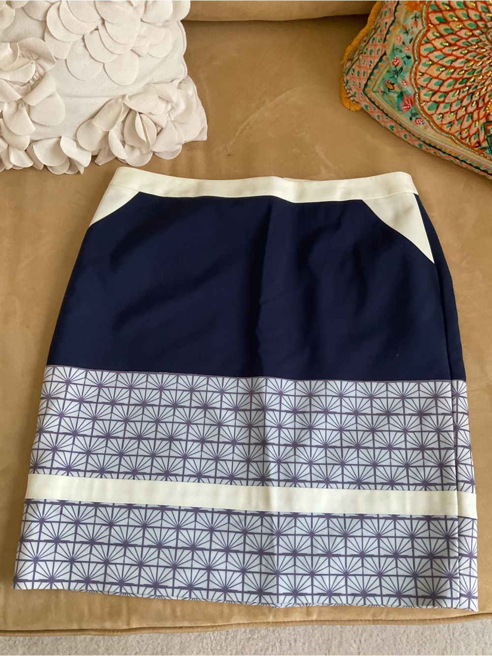 Halogen like new never wornNavy and White Patterned A-Line Skirt